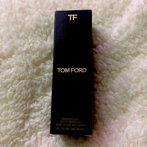 Traceless Foundation soft